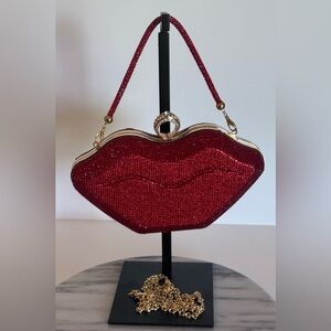 NWOT Women Lip Shaped Rhinestone Red Clutch Sparkling Bag Removable Crossbody